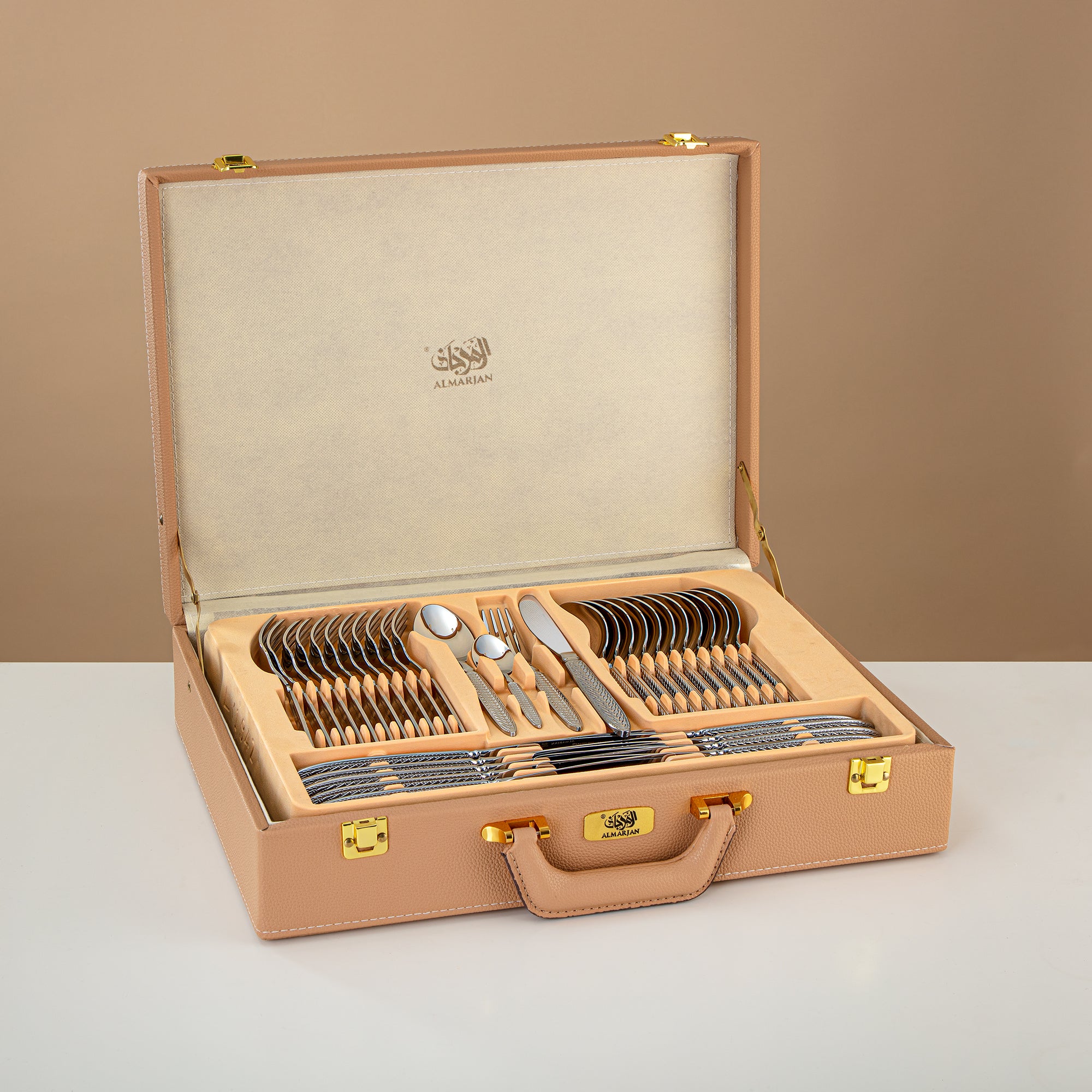 طقم أدوات مائدة ألمرجان 72 قطعة، ستانلس ستيل، حقيبة جلدية، فضي (CUT0010429) طقم أدوات مائدة أنيق