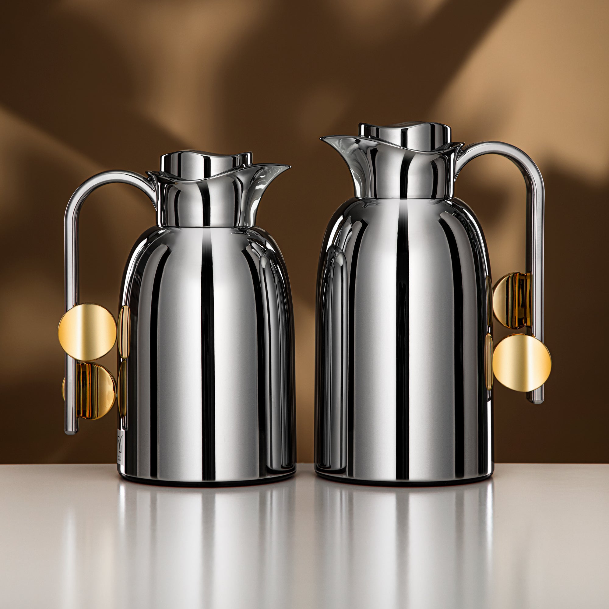 Almarjan Vacuum Flask Set 0.7L + 1L Silver & Gold