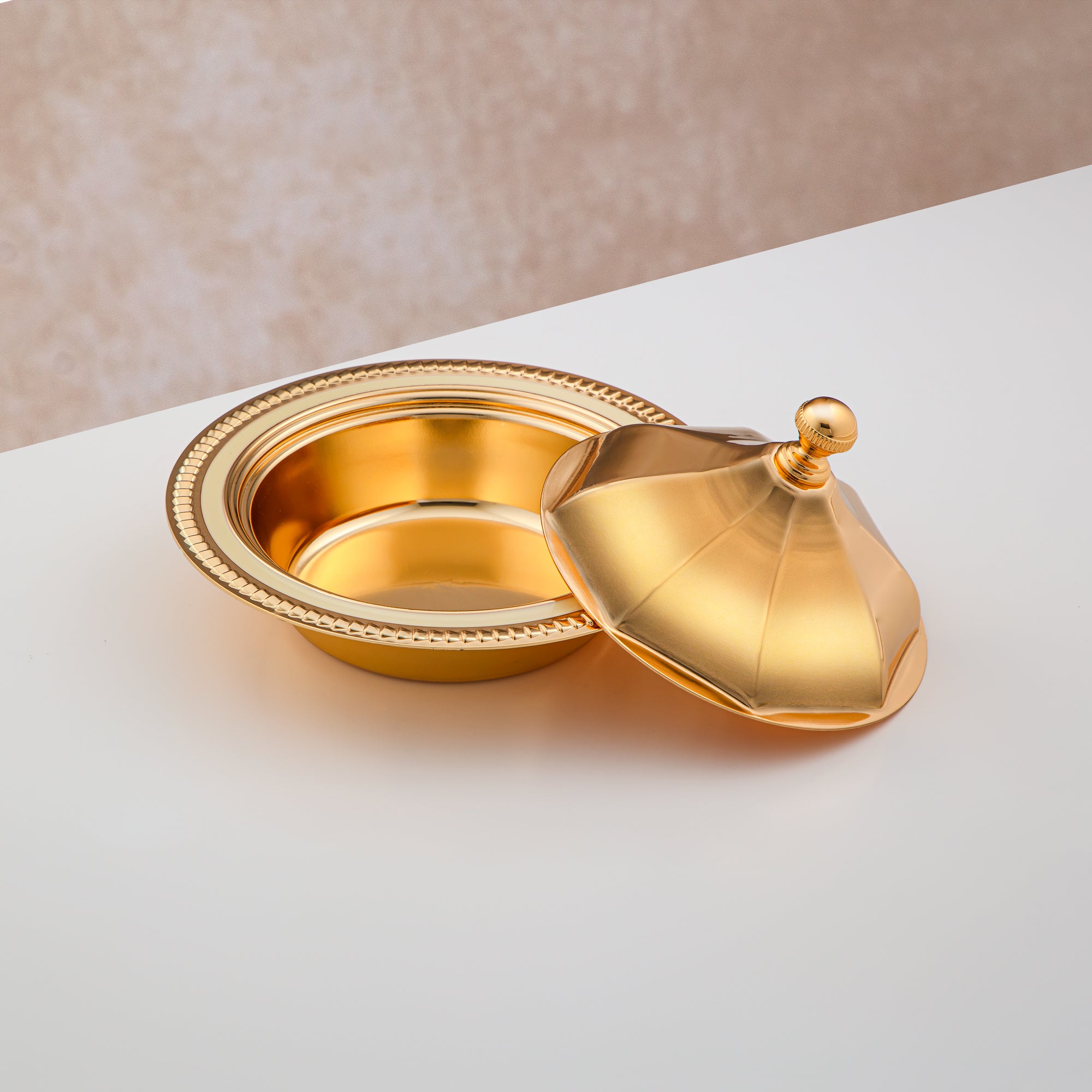 Almarjan 18 CM Date Bowl With Cover Gold - HT2305023