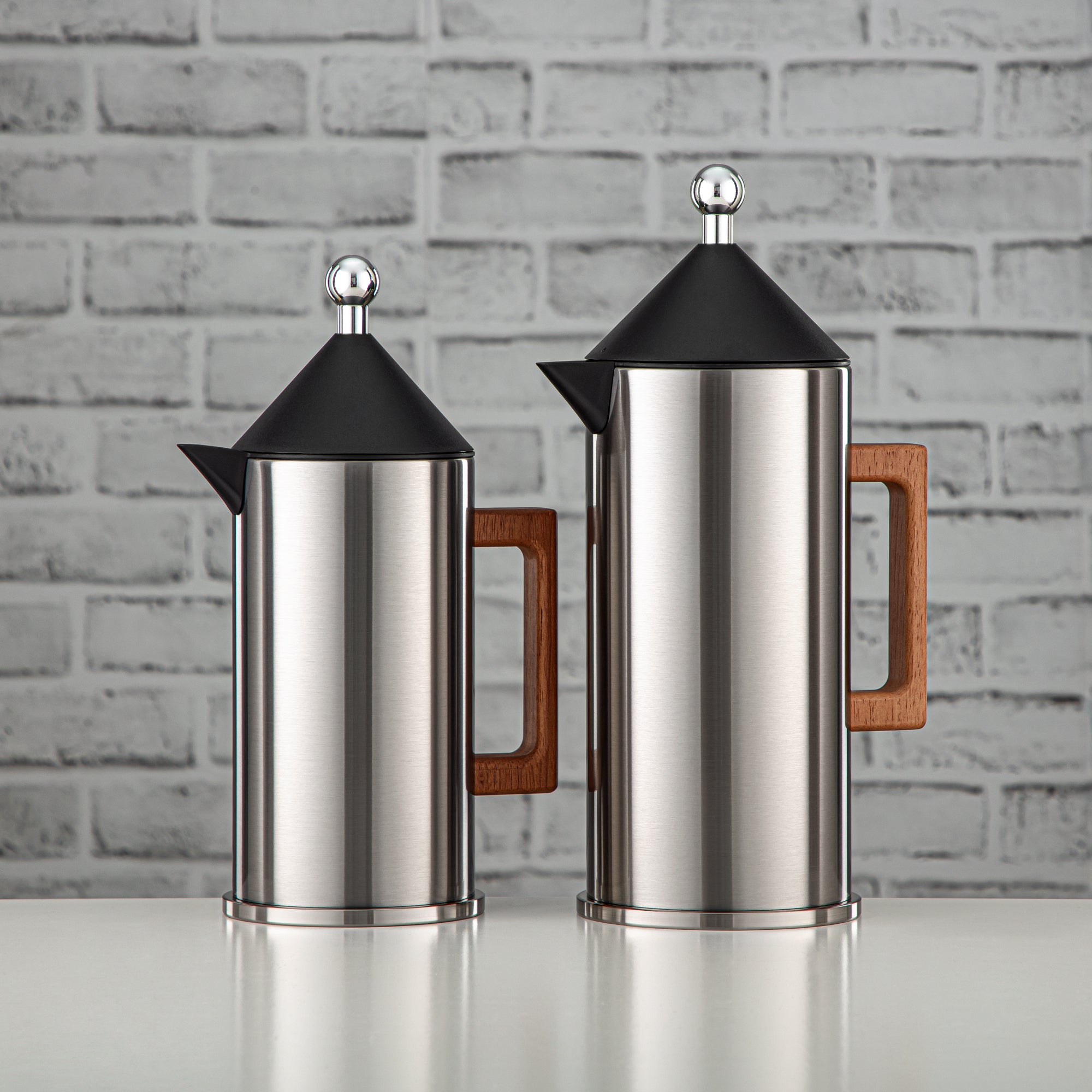Almarjan Vacuum Flask Set Push Button 0.6L + 1L Silver & Black (VAF2950002) - Modern Vacuum Flask Set