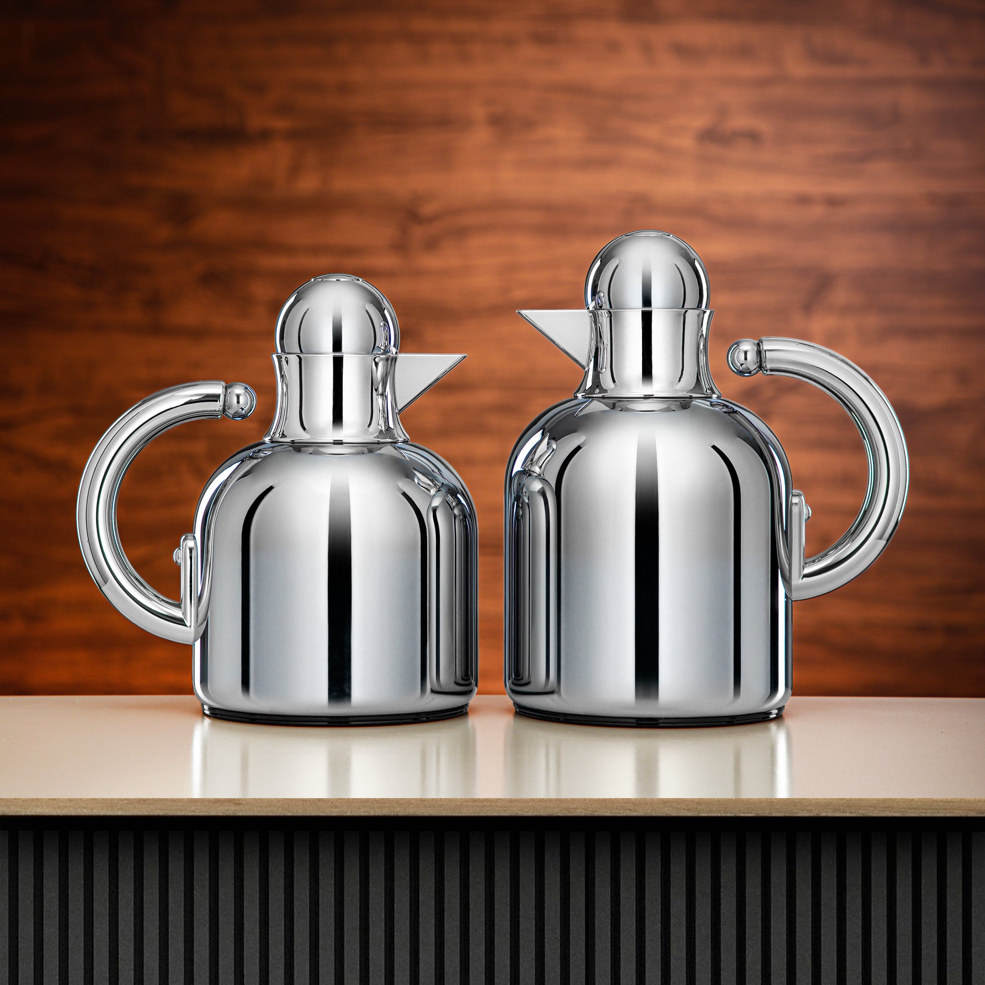 طقم ترامس المرجان 0.6 لتر + 1 لتر فضي