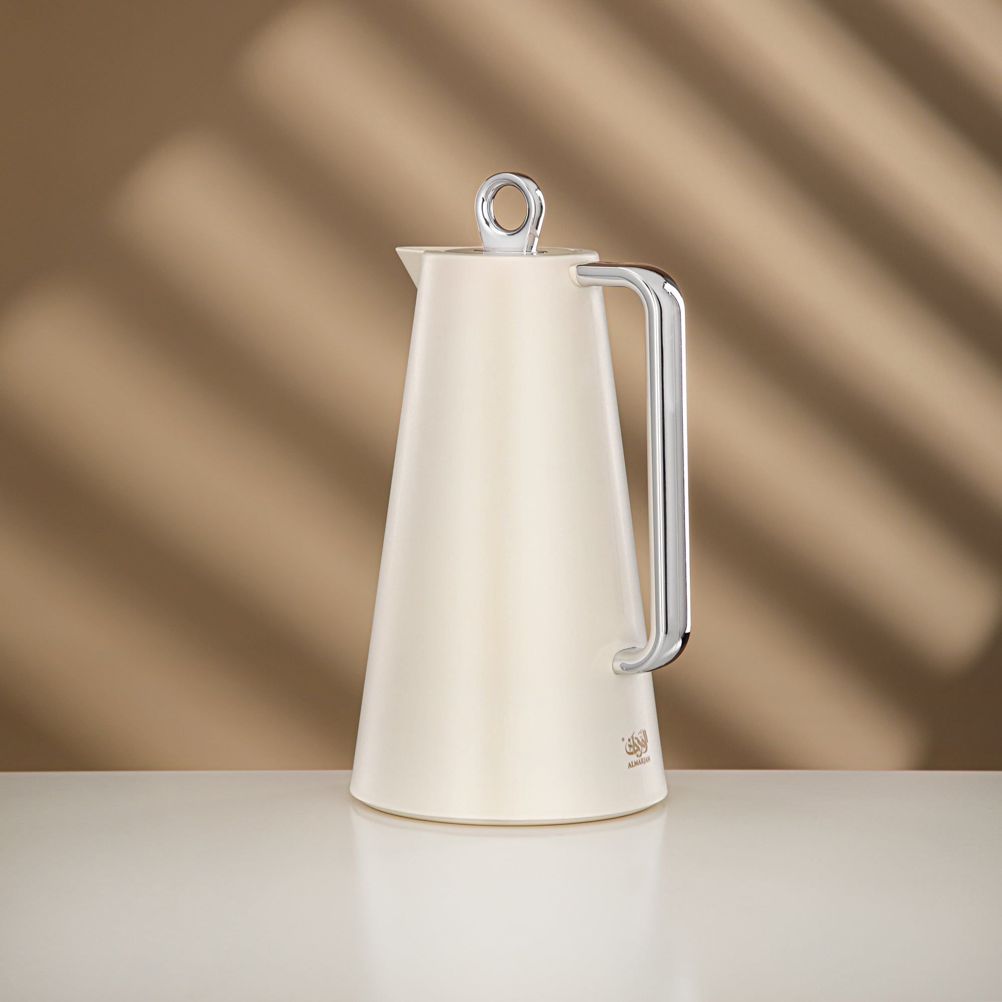 Almarjan Vacuum Flask Set Ivory & Silver