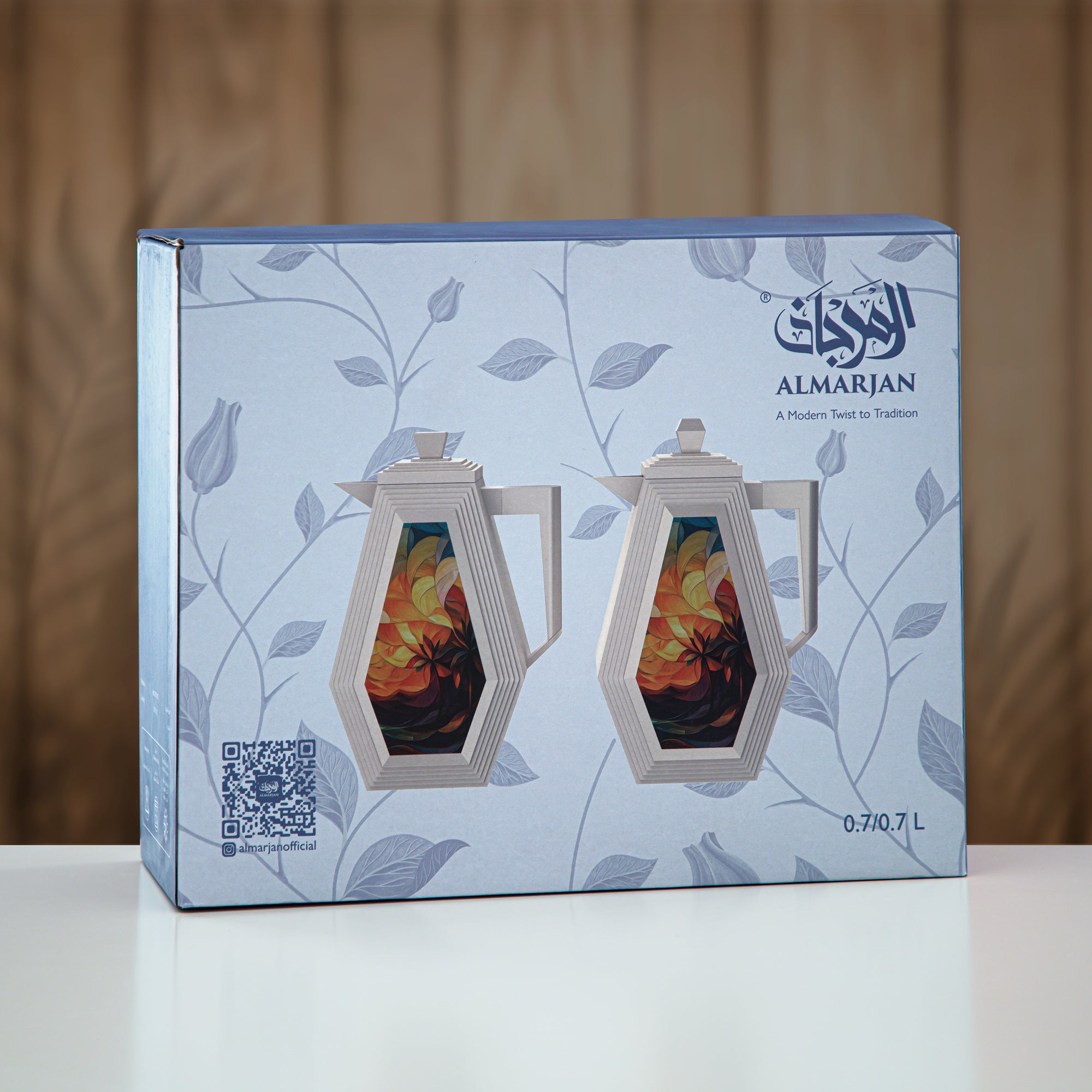 طقم ترامس المرجان 0.7 لتر + 0.7 لتر أبيض مزخرف