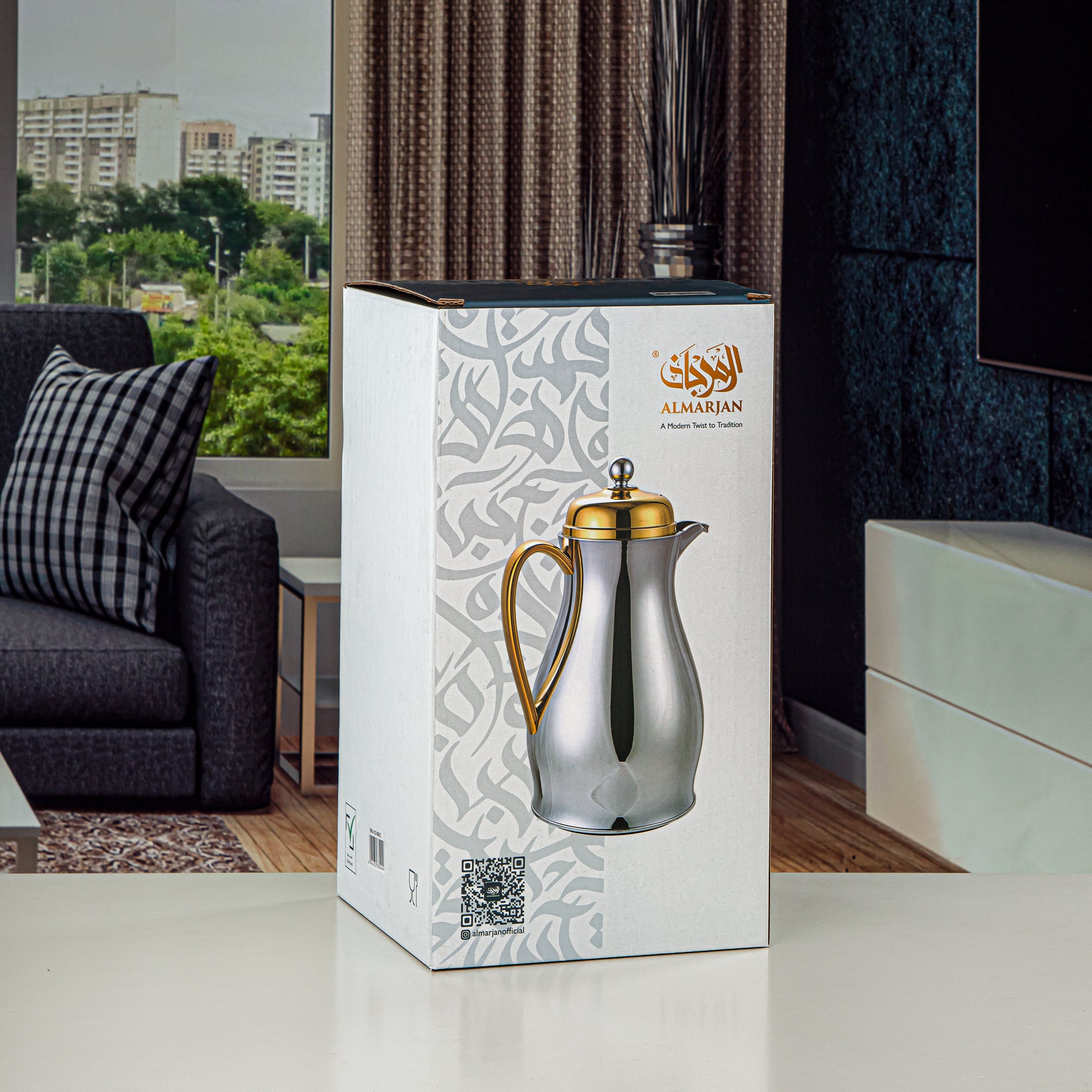 Almarjan Vacuum Flask Metal Body with Glass Liner 0.5L Matt Silver & Gold (RPA-050-MSG) – Everyday Elegance Collection