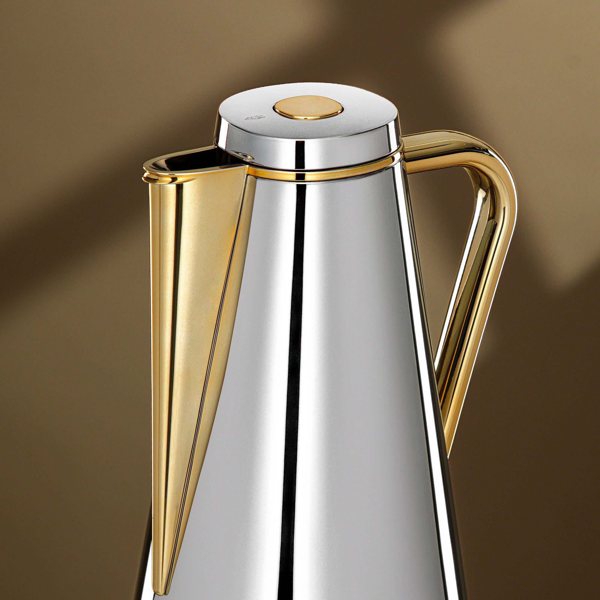 Almarjan Vacuum Flask Set 0.7L + 1L Silver & Gold